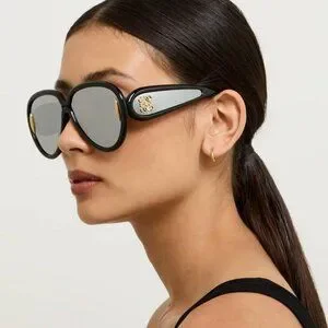 Loewe | Accessories | Loewe Lw432i 01c Sunglasses Black  display picture 2